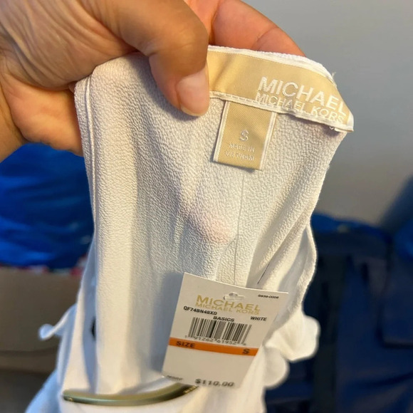 Nwt Michael Michael Kors White Ruffle Cold Shoulder Blouse - Picture 3 of 5